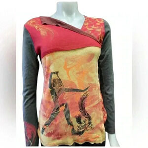 Cirque Du Soleil Top Red Gray Acrobat Art Asymmetrical Hem  Size Small